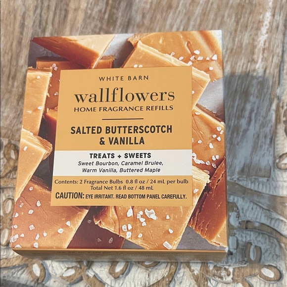 White Barn Wallflowers Salted Butterscotch & Vanilla Refill - Picture 1 of 3